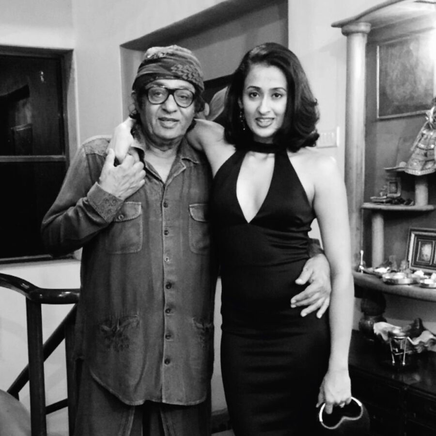 835822 ranjeet daughter divyanka 4 900x900 1